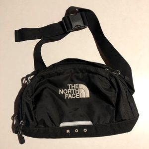 The North Face ROO crossbody/Fanny pack